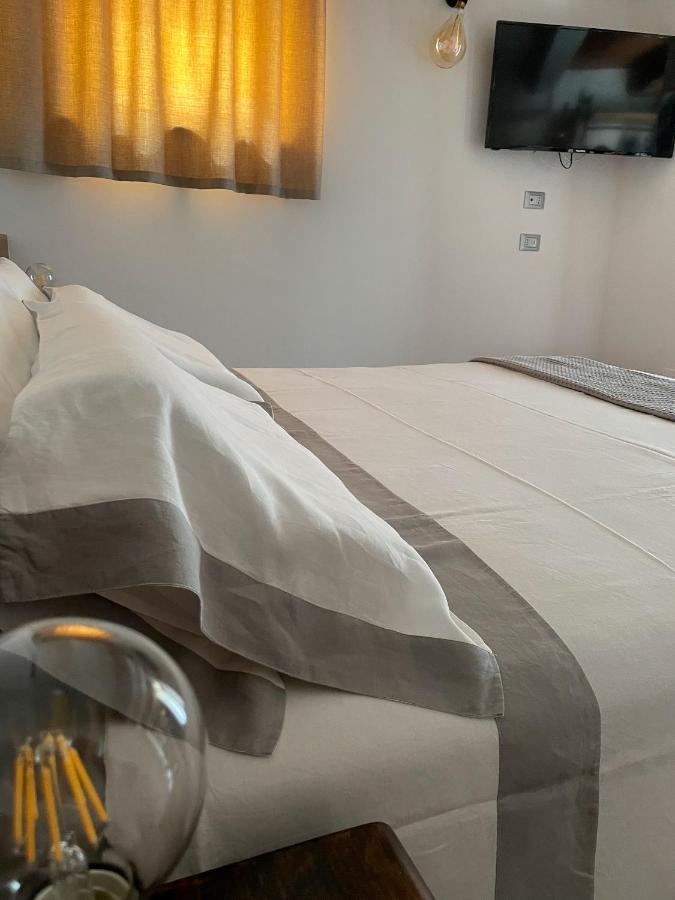 スヴェレート Poggio Belvento Bed & Breakfast エクステリア 写真