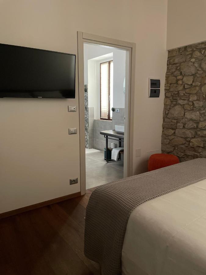 スヴェレート Poggio Belvento Bed & Breakfast エクステリア 写真