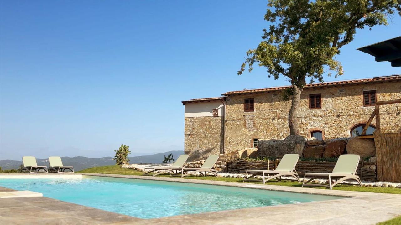 スヴェレート Poggio Belvento Bed & Breakfast エクステリア 写真