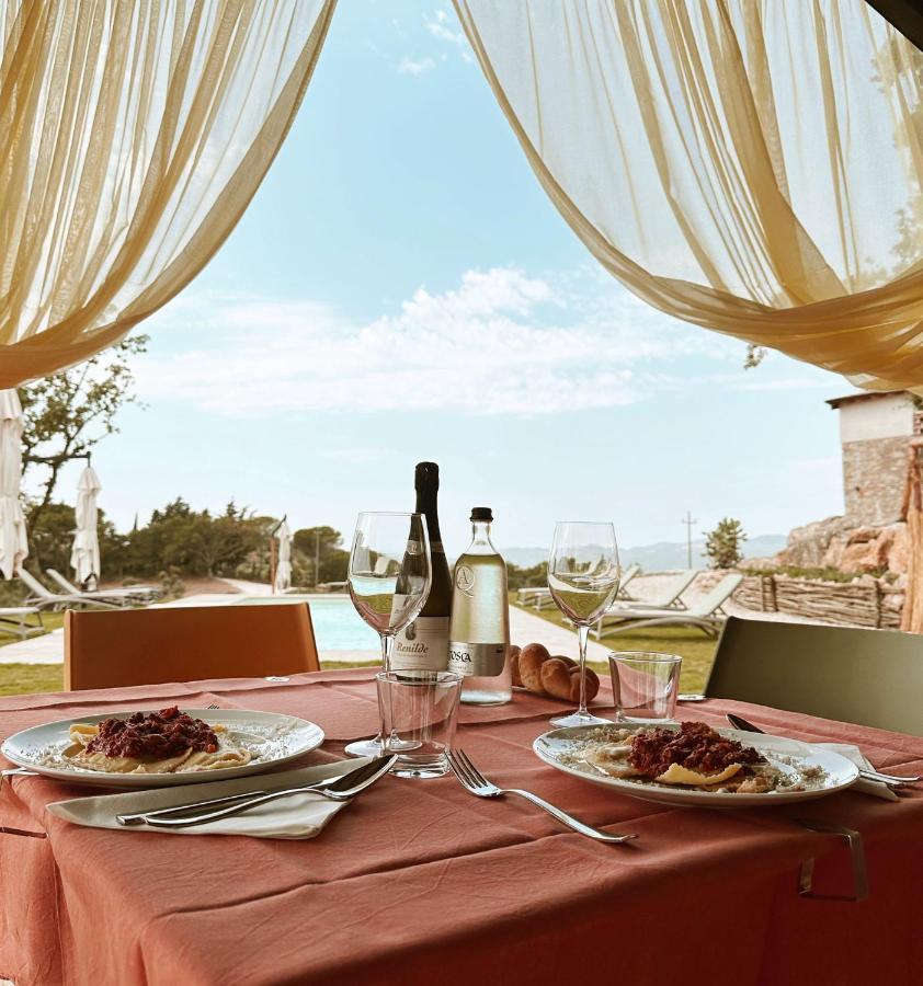 スヴェレート Poggio Belvento Bed & Breakfast エクステリア 写真