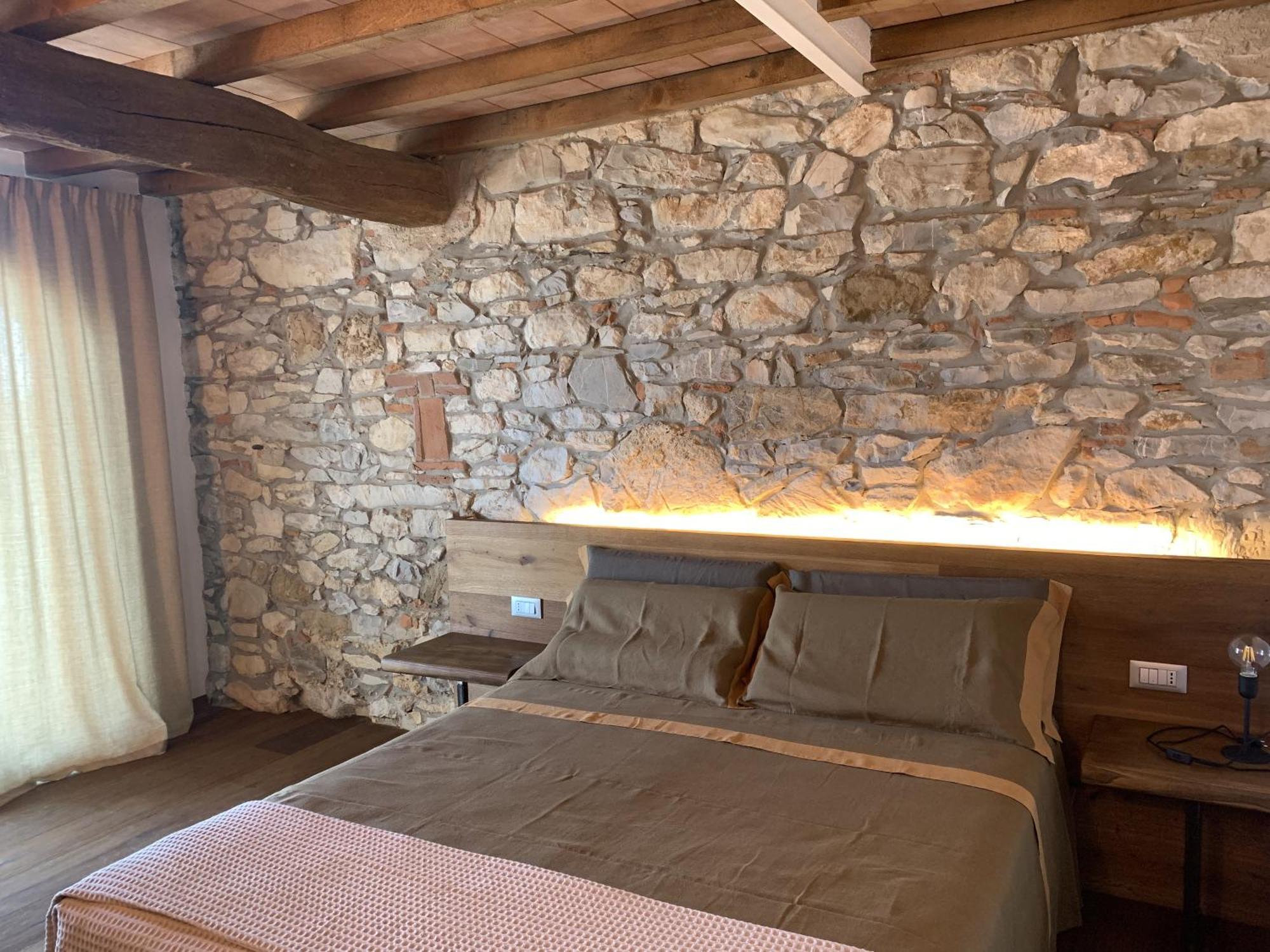 スヴェレート Poggio Belvento Bed & Breakfast エクステリア 写真